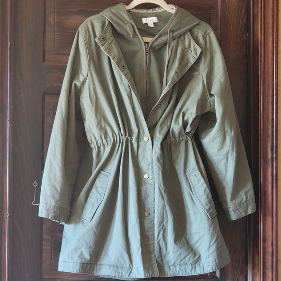 Olive Green Utility Jacket with Hood Snaps & Zipper POCKETS Size XL EUC - Picture 5 of 12